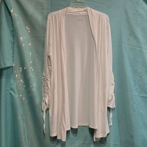 Belle Beach by Kim Gravel Women's Large Beach Cover-up White EUC